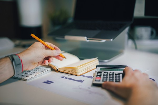 Avance, crédit d'impôt et prélèvement